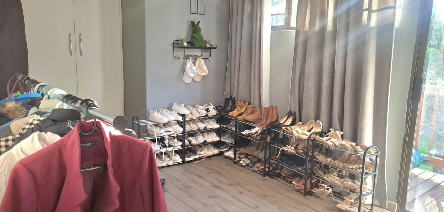 3 Bedroom Property for Sale in Nahoon Valley Park Eastern Cape